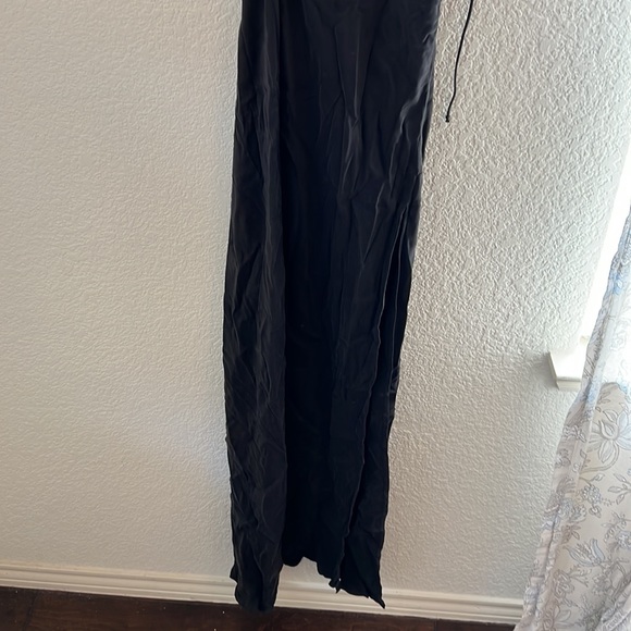 For love and lemons Kyra Cut Out Maxi Dress in Black - Picture 13 of 16